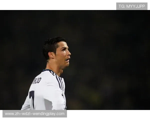 欧冠焦点战拜仁4-3皇马总比分6-4晋级迪亚斯奥利塞关键进球卡马文加被罚下